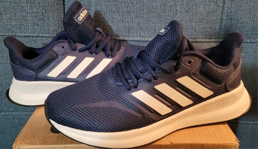 Adidas Runfalcon F36201 Running Shoes - youth / Men's Size 6.5 image indicator(3)