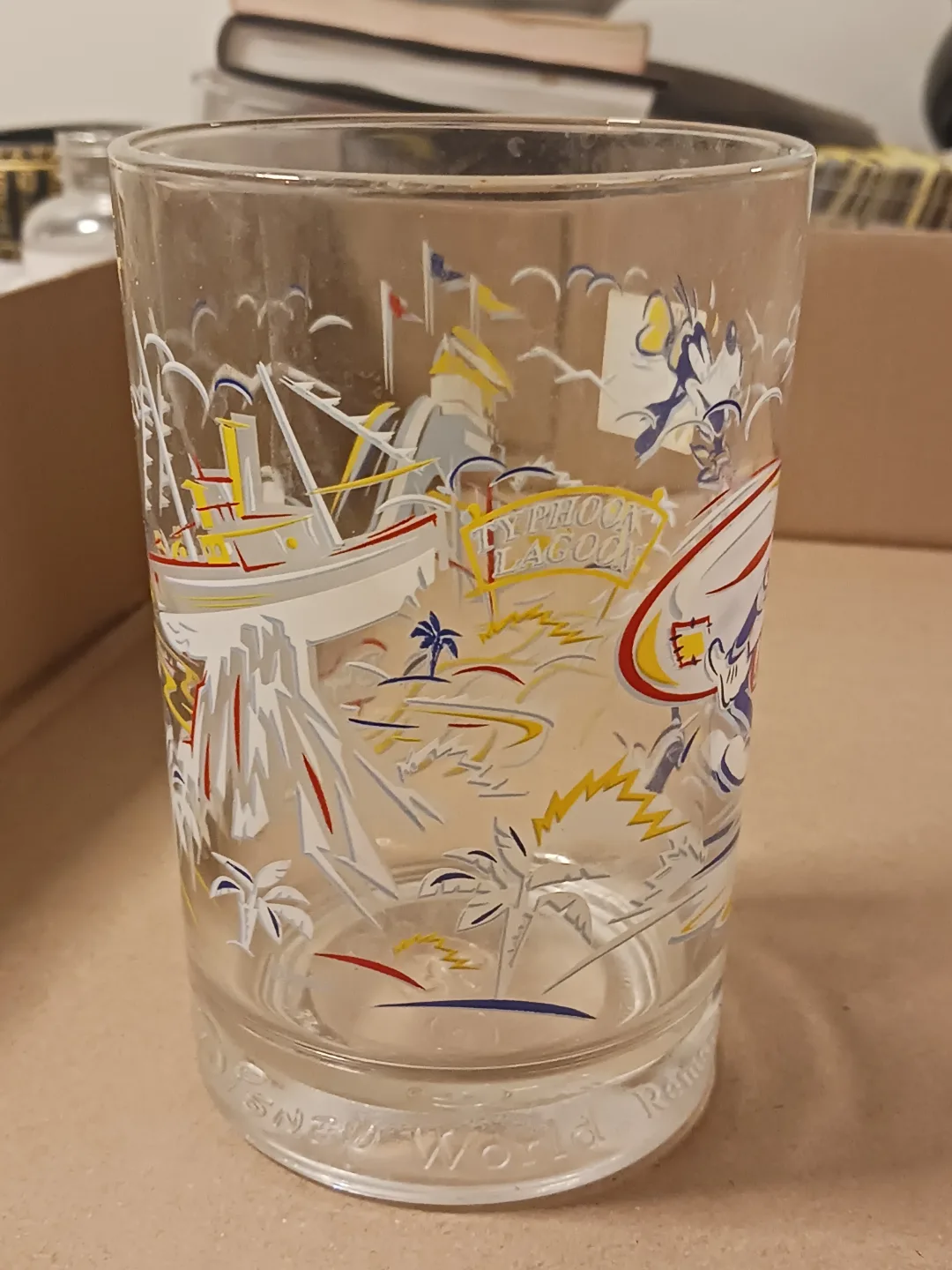 Vintage McDonald's Walt Disney World Glass image indicator(2)