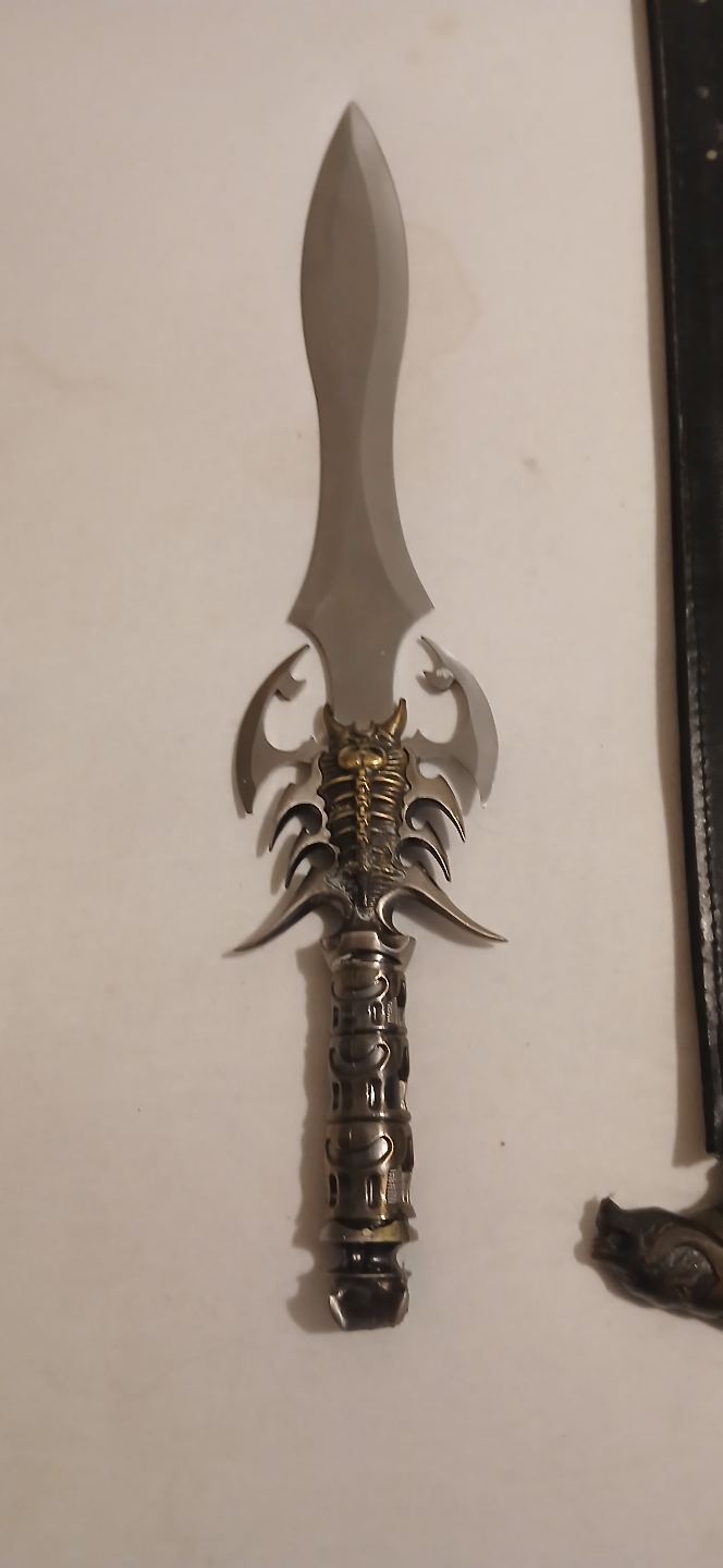 Scorpion Dagger - photo 2