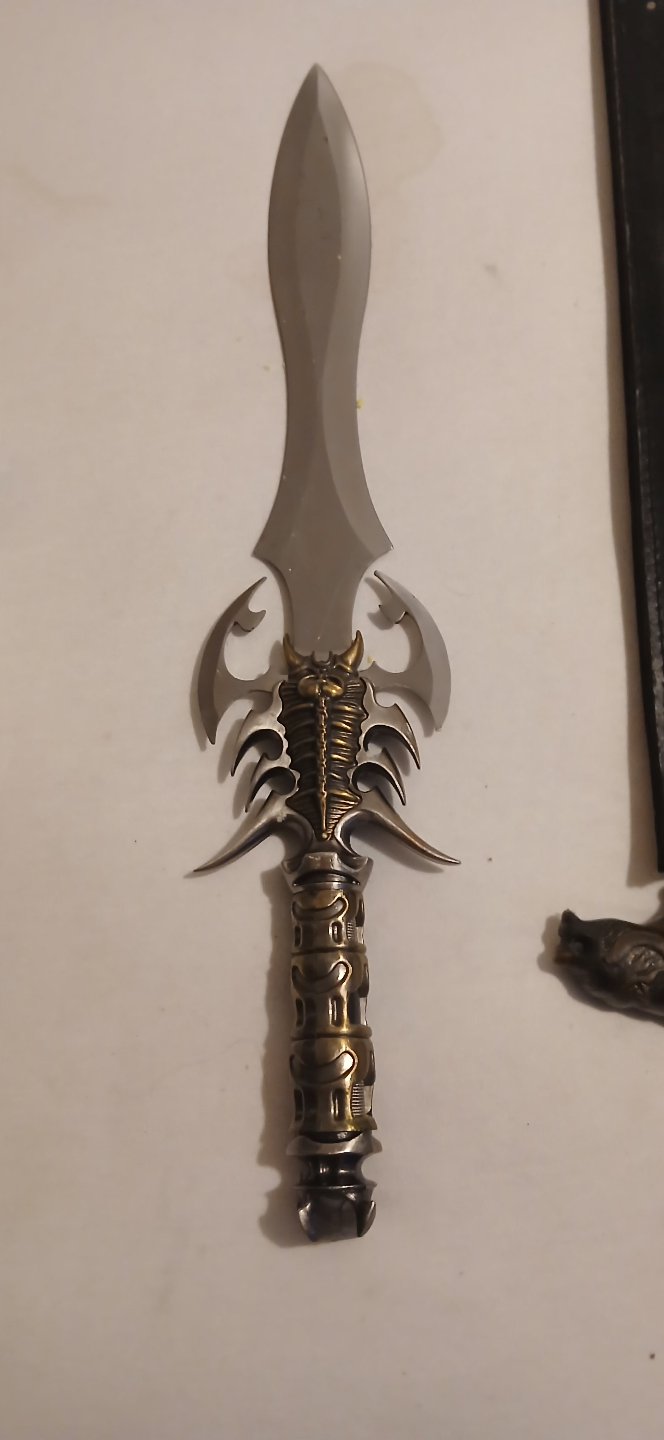 Scorpion Dagger - photo 3