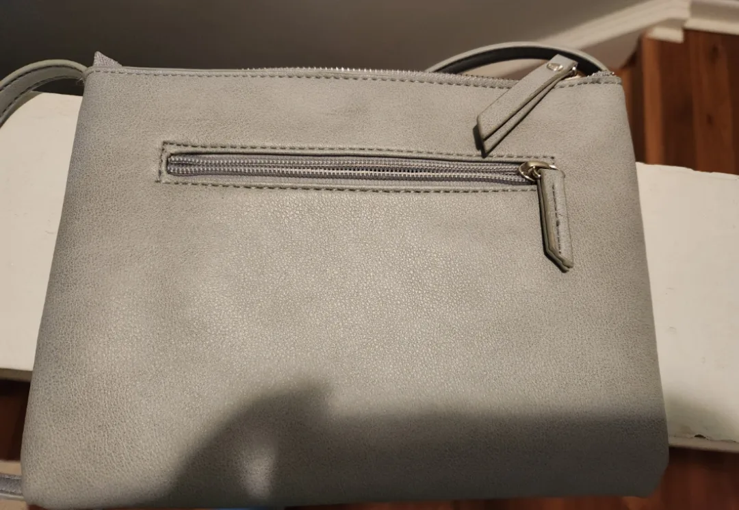 Roots 73 Grey Crossbody Bag image indicator(2)