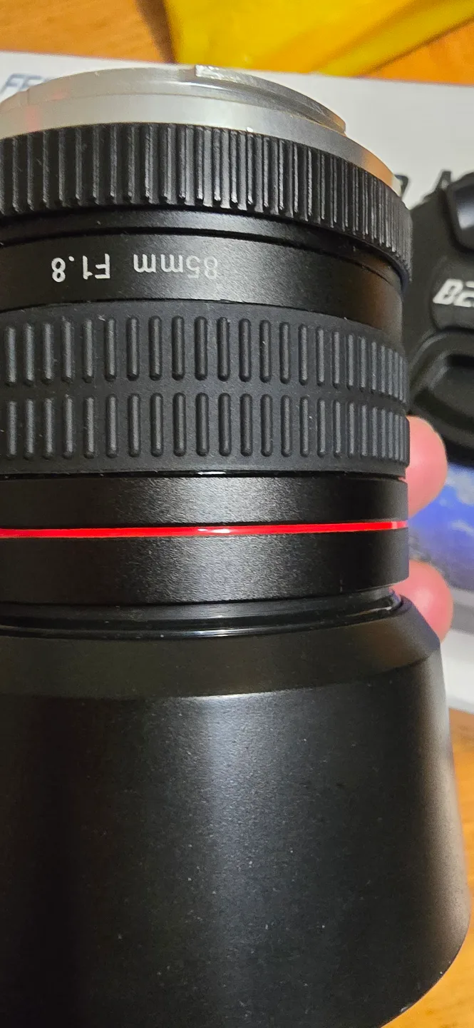 BENGISON 85mm F/1.8 Aspherical Medium Telephoto Camera Lens image indicator(2)