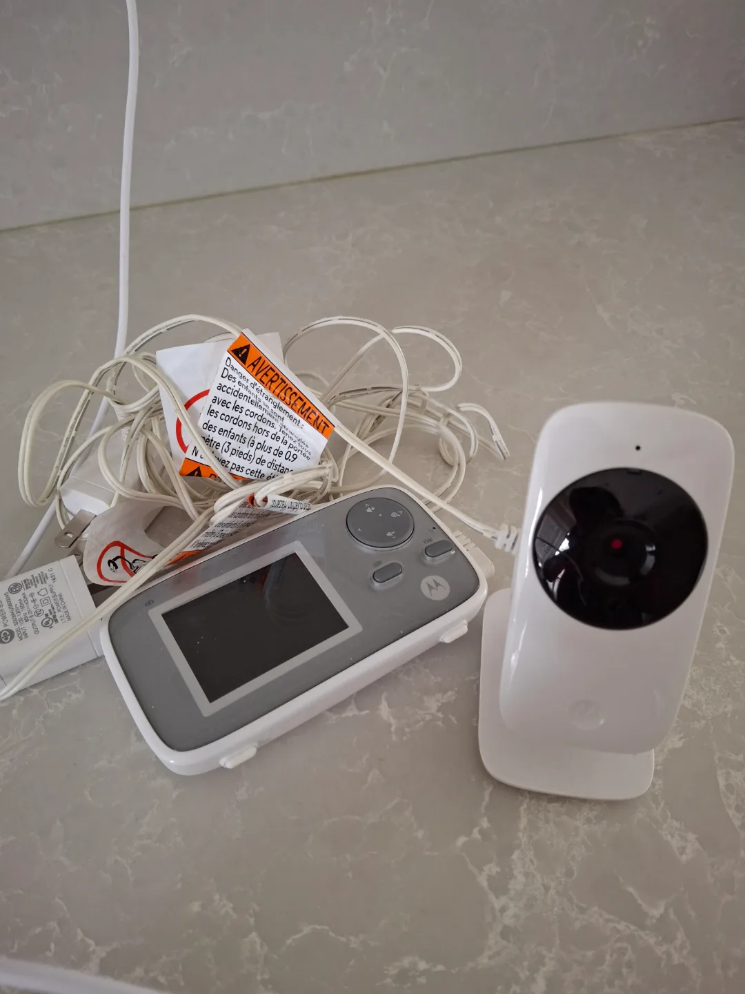 Motorola Baby Monitor with Camera image indicator(2)