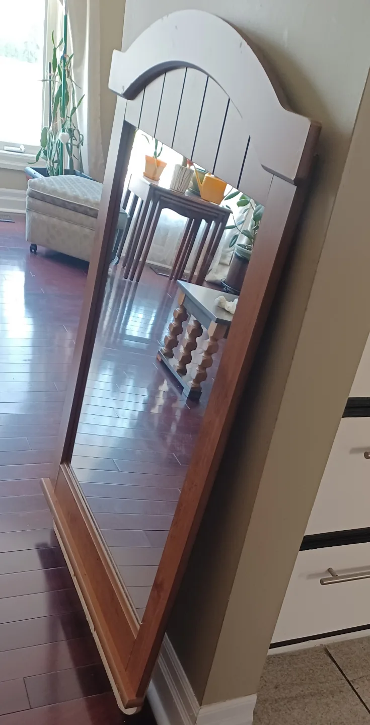 Vintage Large Wooden Vanity Mirror image indicator(3)