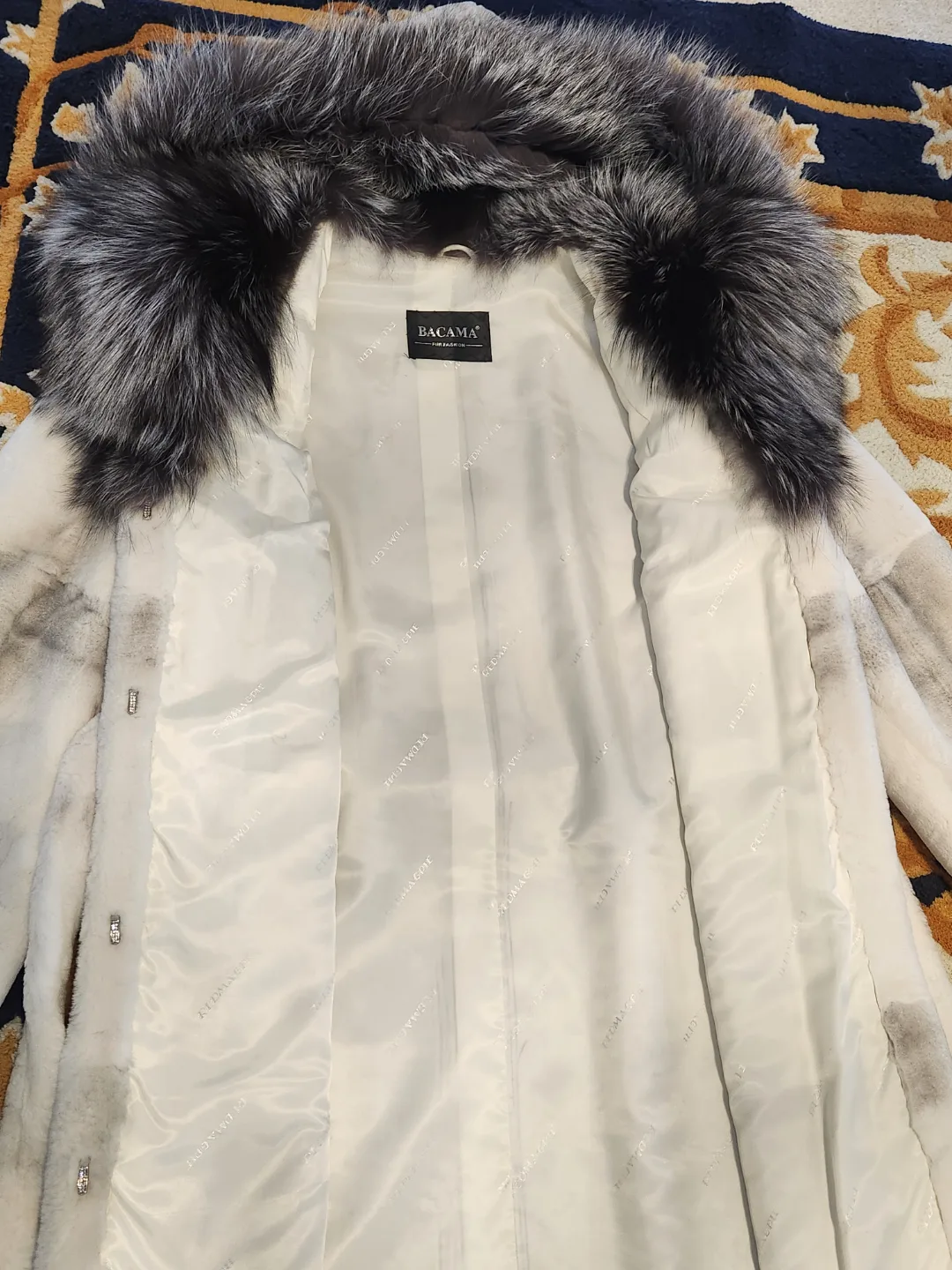Plucked Mink Fur Coat with Silver Fox Trim. image indicator(5)