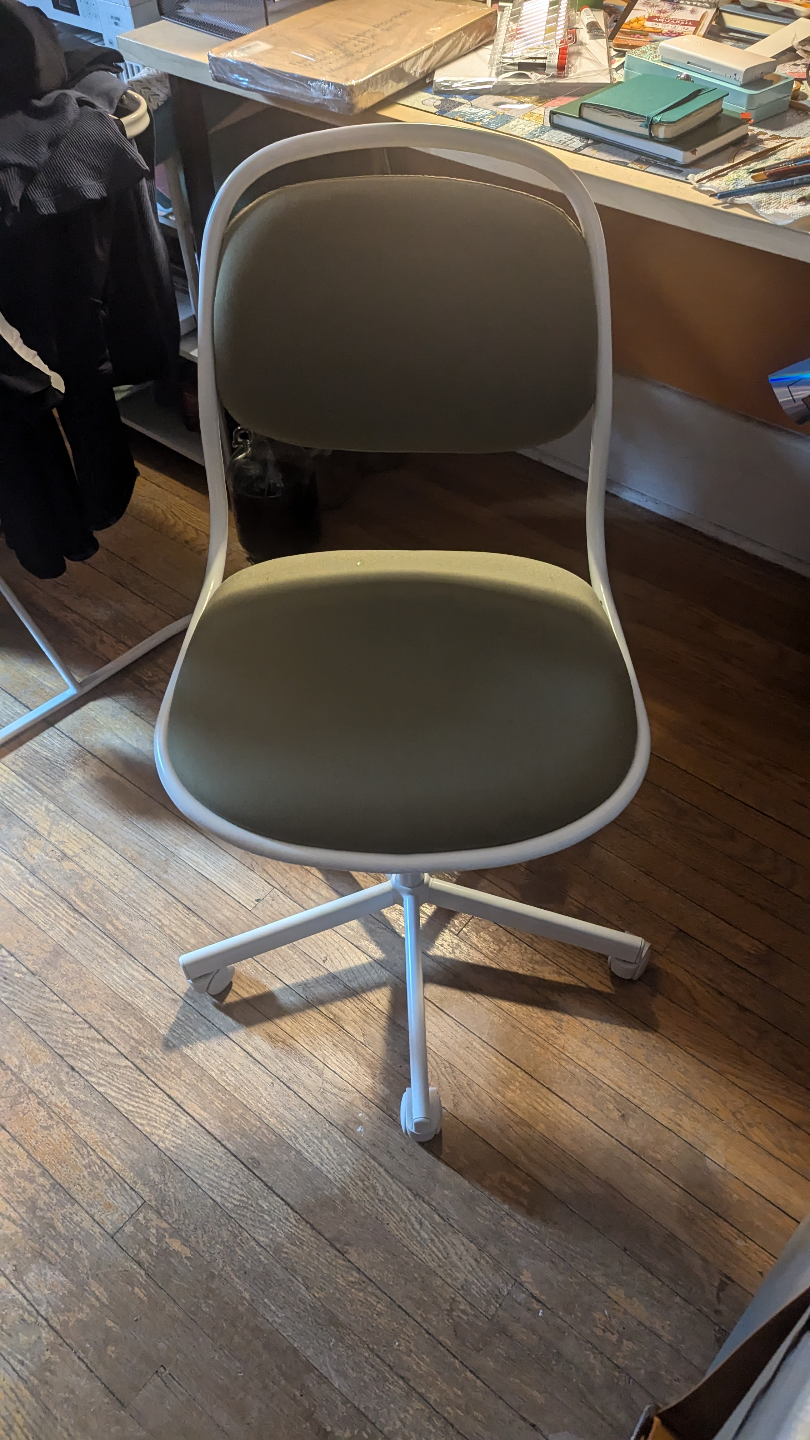 IKEA ÖRFJÄLL  Swivel chair in green. - photo 2