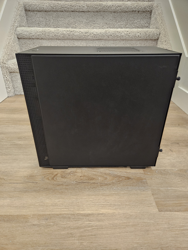 NZXT H210i - ITX PC Case - photo 5