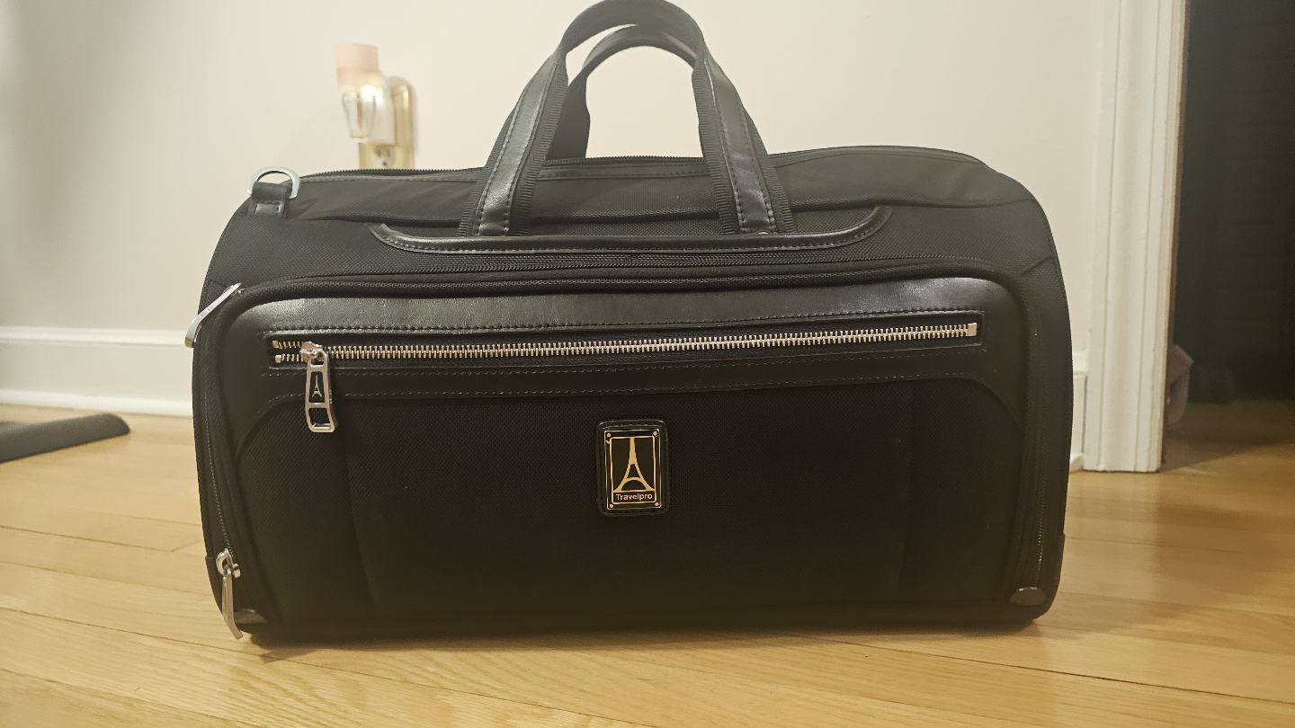Travelpro Maxlite 5 Carry-On Travel Bag