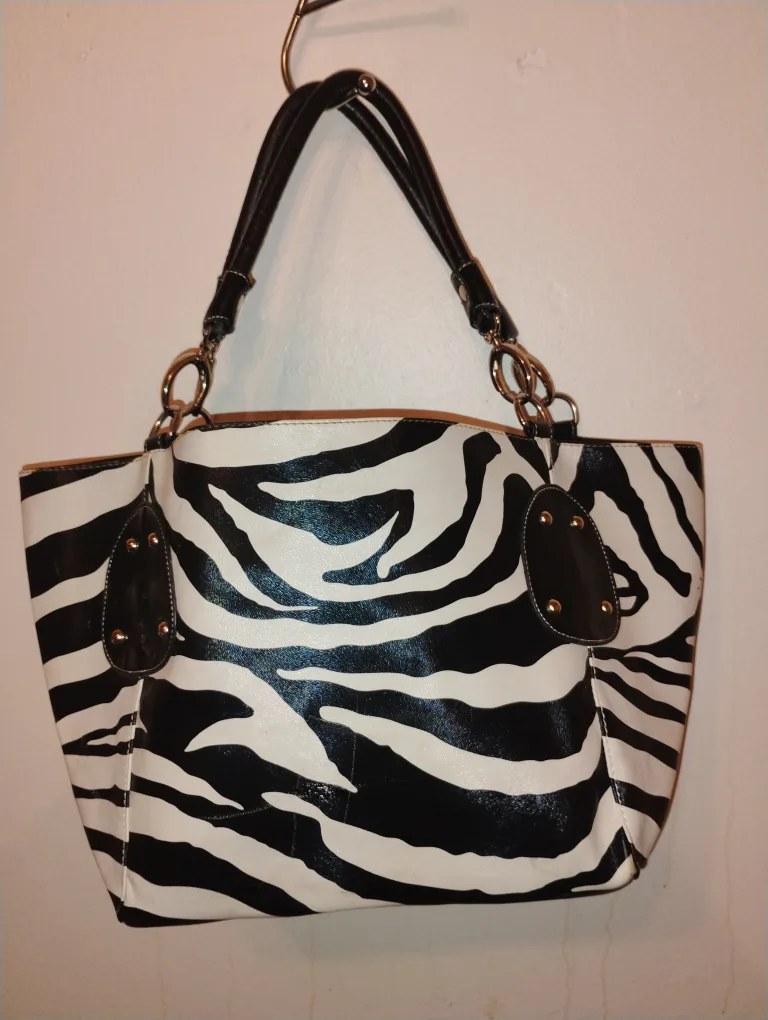 Zebra Print Tote Bag image indicator(2)