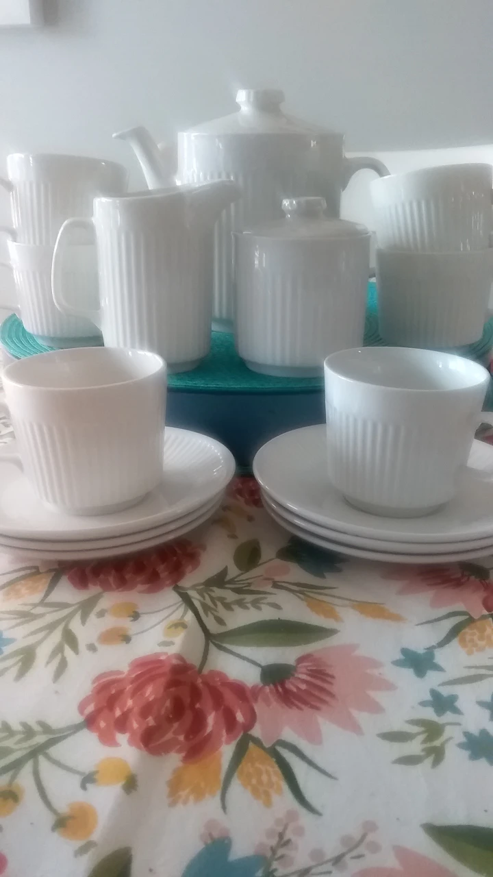 Vintage White Tea Set with Teapot, Creamer, and Sugar Bowl - photo 5