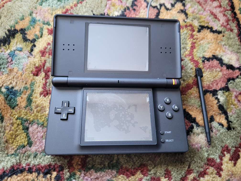 Nintendo DS Lite and Games Bundle - photo 5