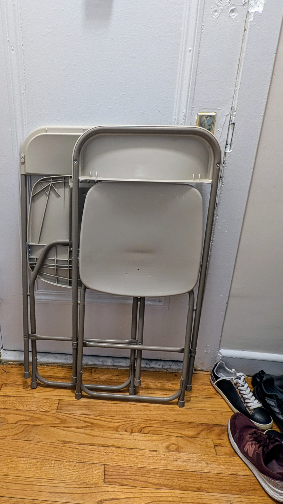 2 Pack 650LB Lightweight Folding Chair - photo 2