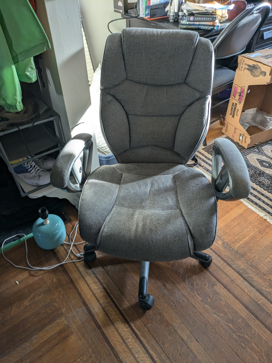 desk chair - photo 2
