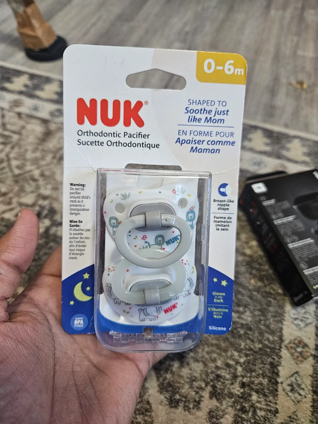 NUK Orthodontic Pacifiers (0-6 months) with Case - 💚 image indicator(6)