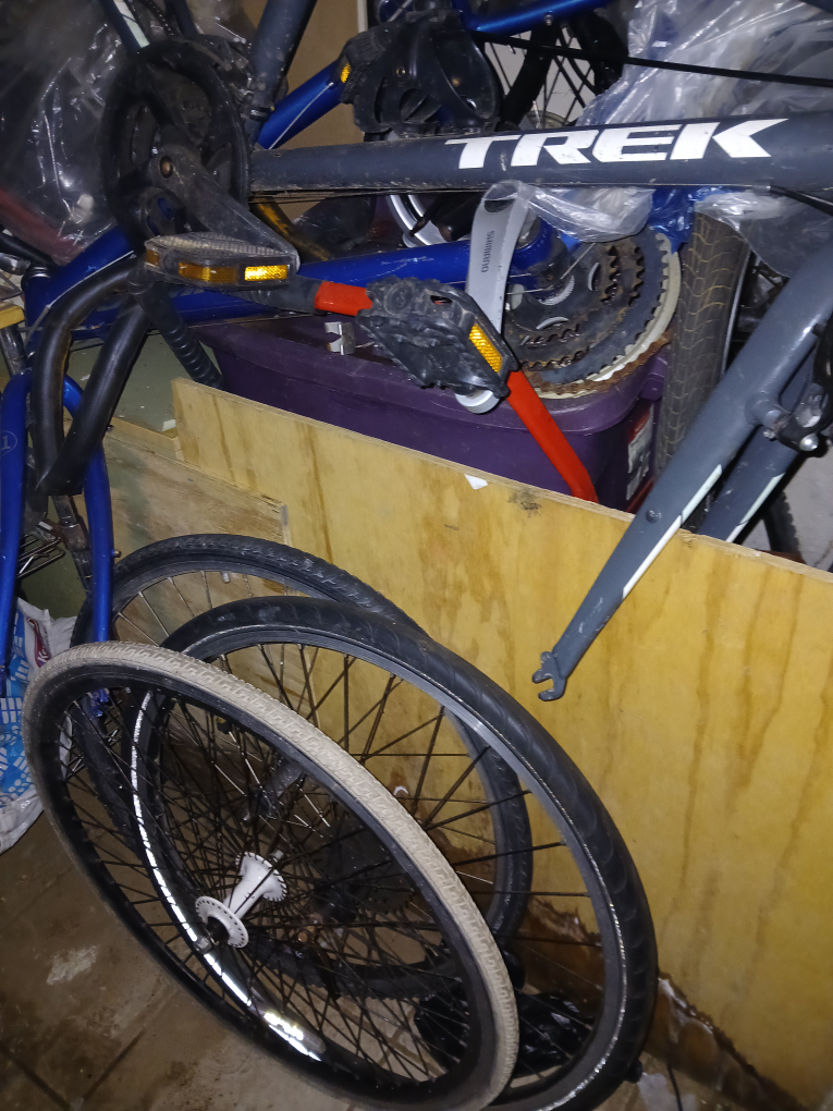Used Trek Hybrid Bike - Parts and Repair Project