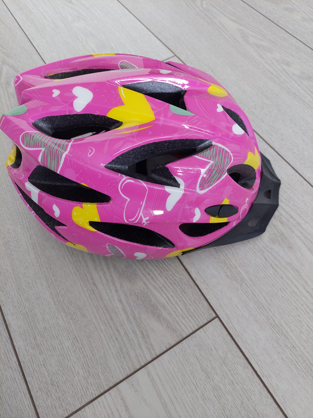 Teens' Pink Bicycle Helmet with Heart Design - photo 3