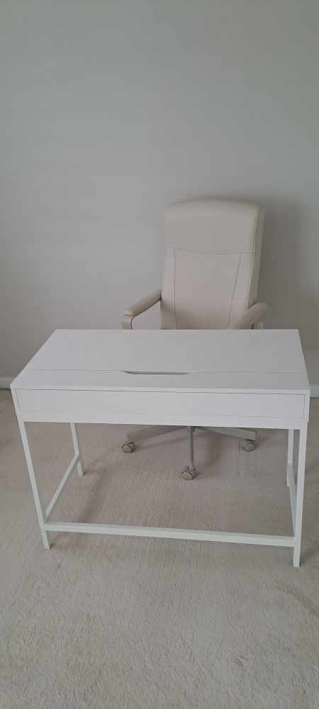 White Computer Desk with Drawer