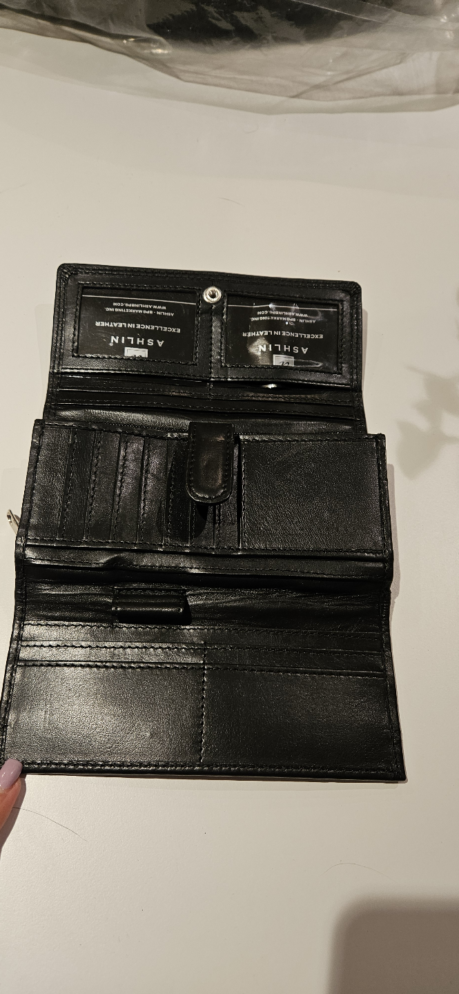 AshLin Leather Wallet - photo 4