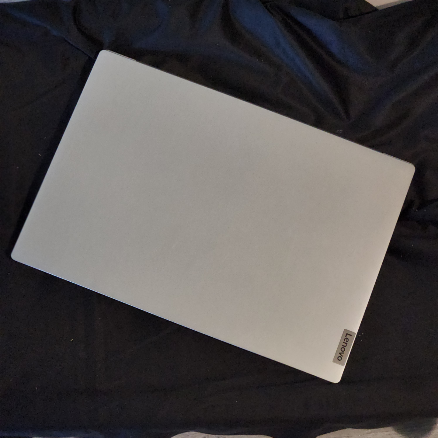 Lenovo Laptop AMD Ryzen 5 4500U - photo 3
