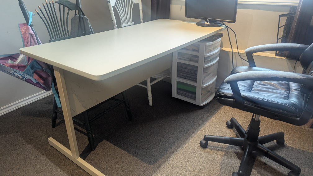 White Desk