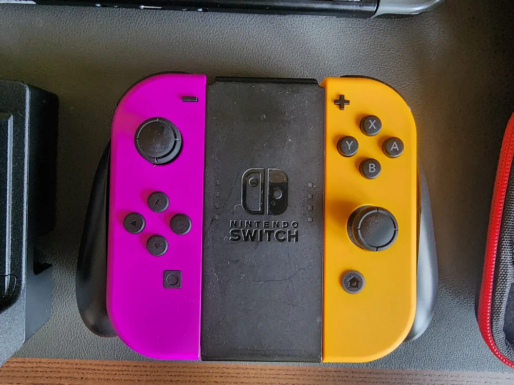 Nintendo Switch Console Bundle  lot image indicator(6)