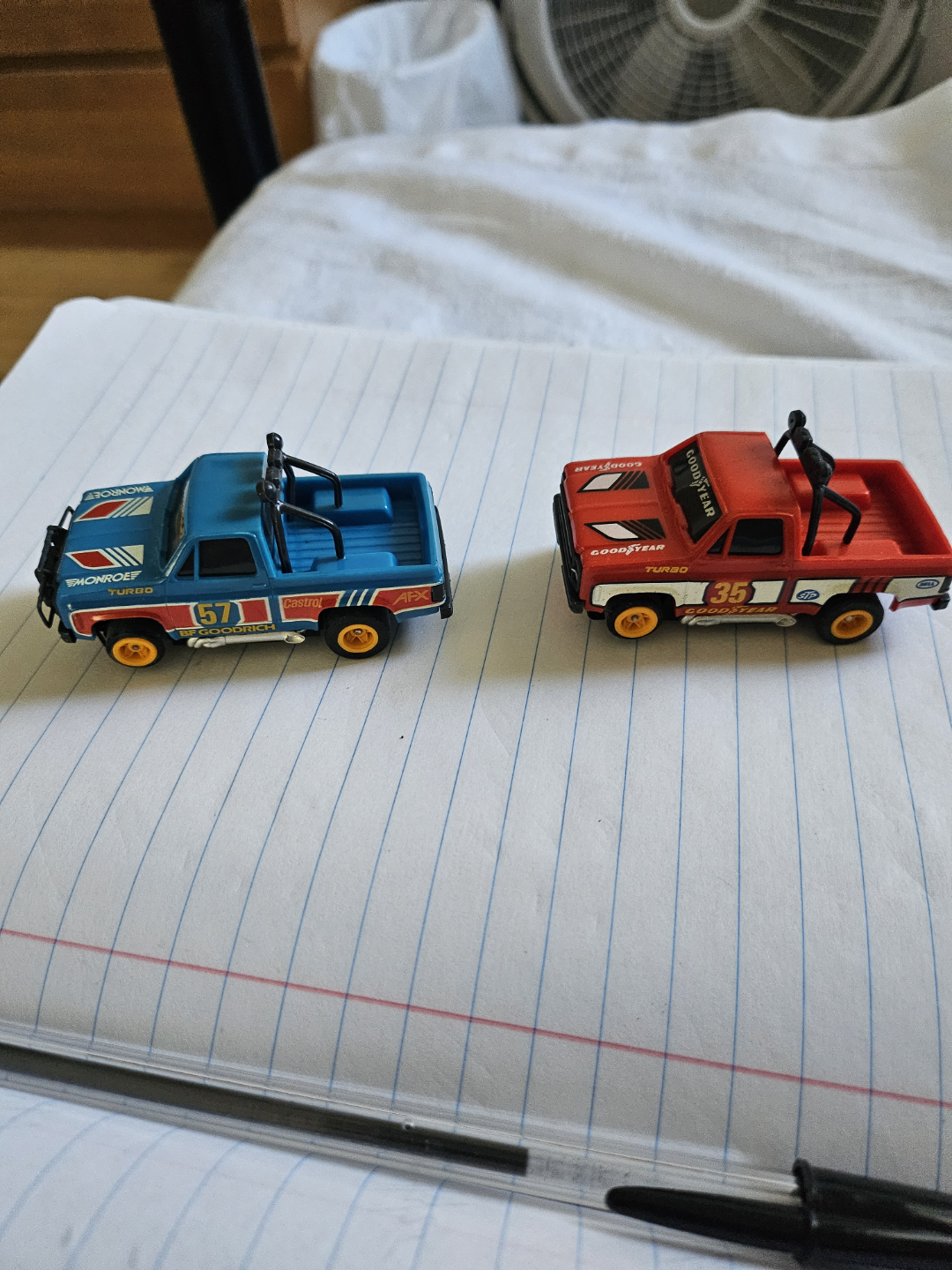 AFX DEVIL'S DITCH PICKUP TRUCKS