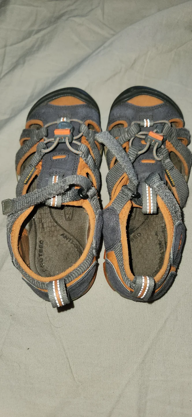 Kids keen Sandals thumbnail