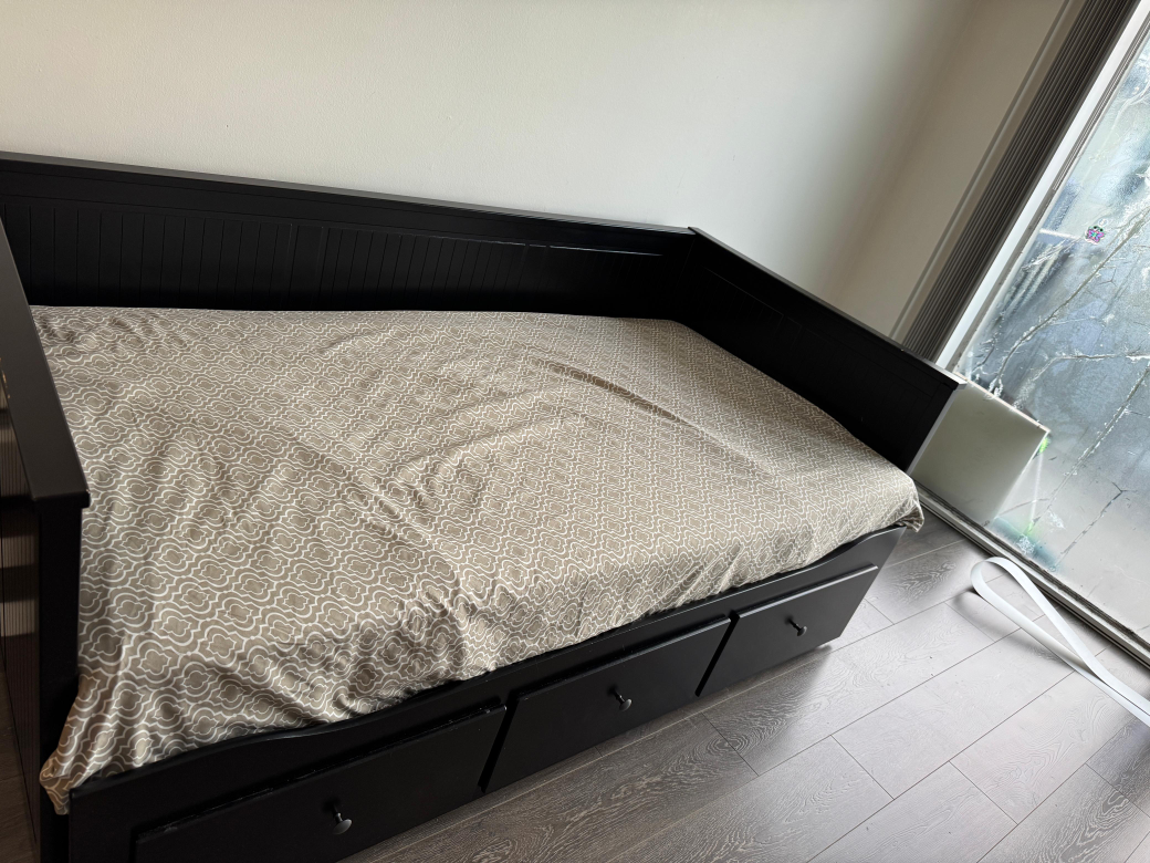 IKEA Day Bed with 3 Drawers