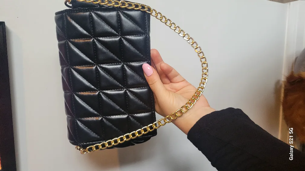 Black Quilted Chain Bag image indicator(2)