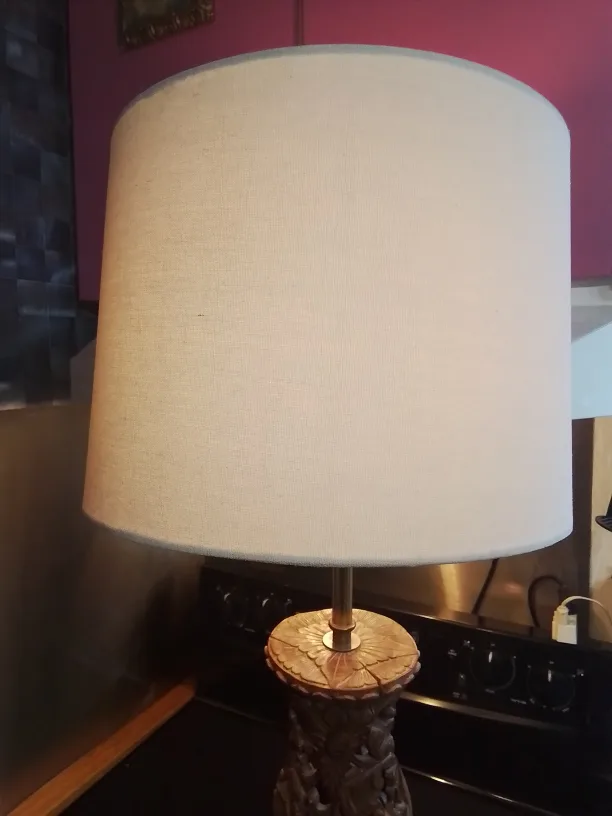 Vintage Balinese Hand Carved Lamp image indicator(4)