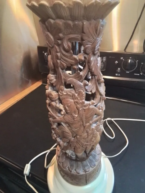 Vintage Balinese Hand Carved Lamp image indicator(5)
