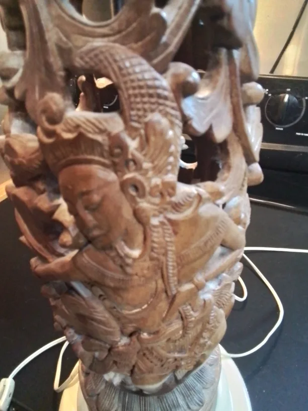 Vintage Balinese Hand Carved Lamp image indicator(6)