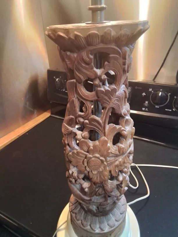 Vintage Balinese Hand Carved Lamp image indicator(8)