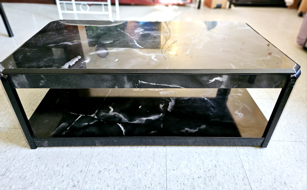 Elegant Black Marble Design Coffee Table on Wheels.💚