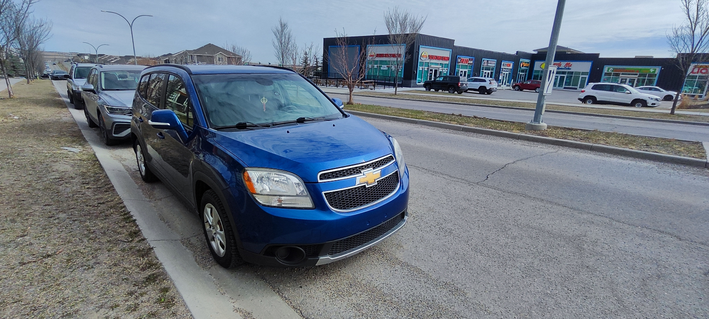 2014 Chevrolet Orlando LT - photo 2