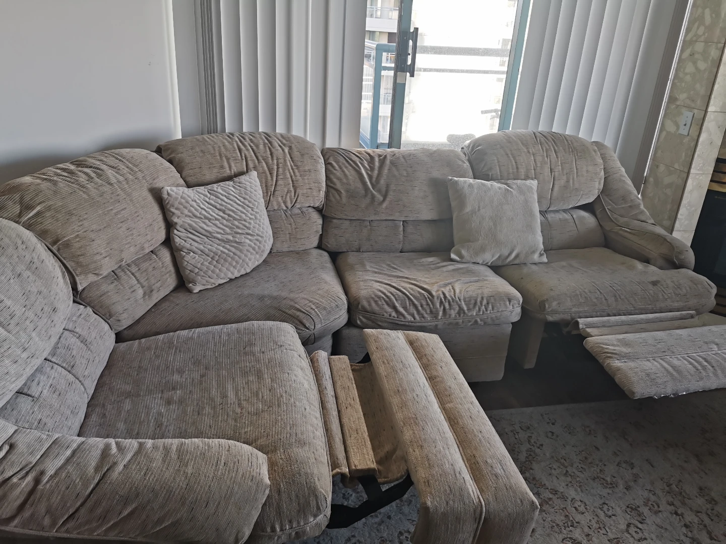 **FREE**Beige Reclining Sectional Sofa - photo 4