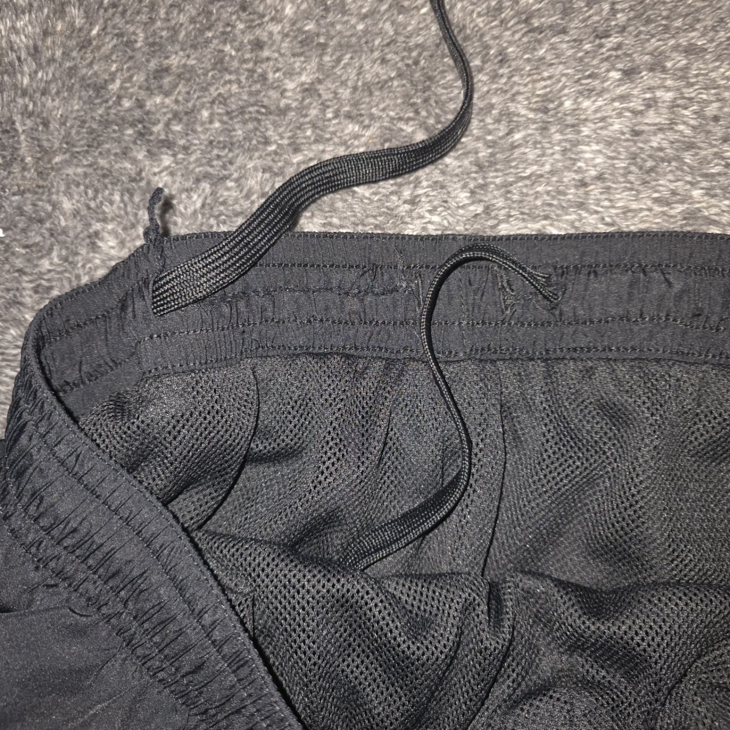 Men's Umbro Black Track Pants Large & Nike track pants Red - photo 5