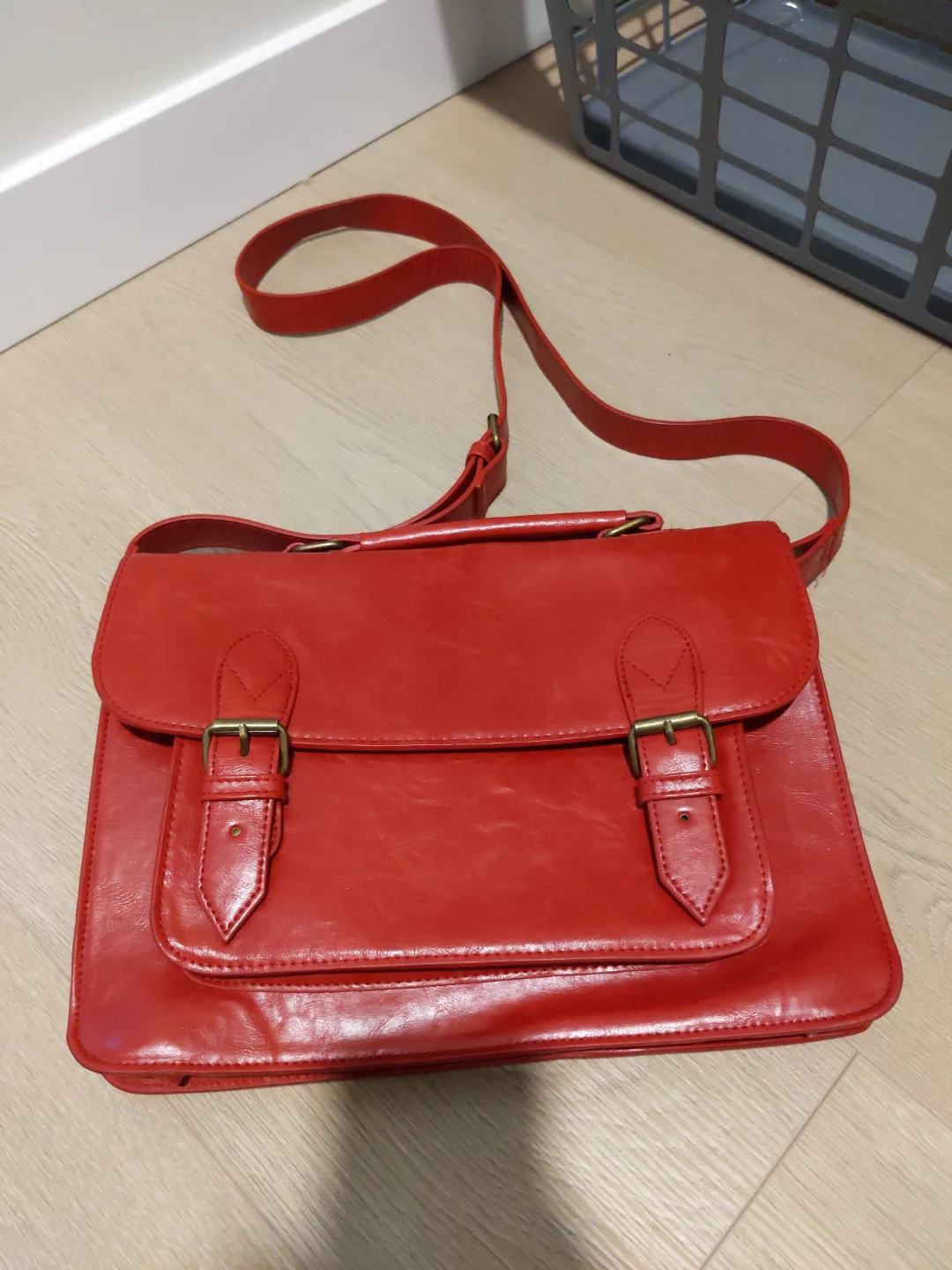 Red satchel bag thumbnail