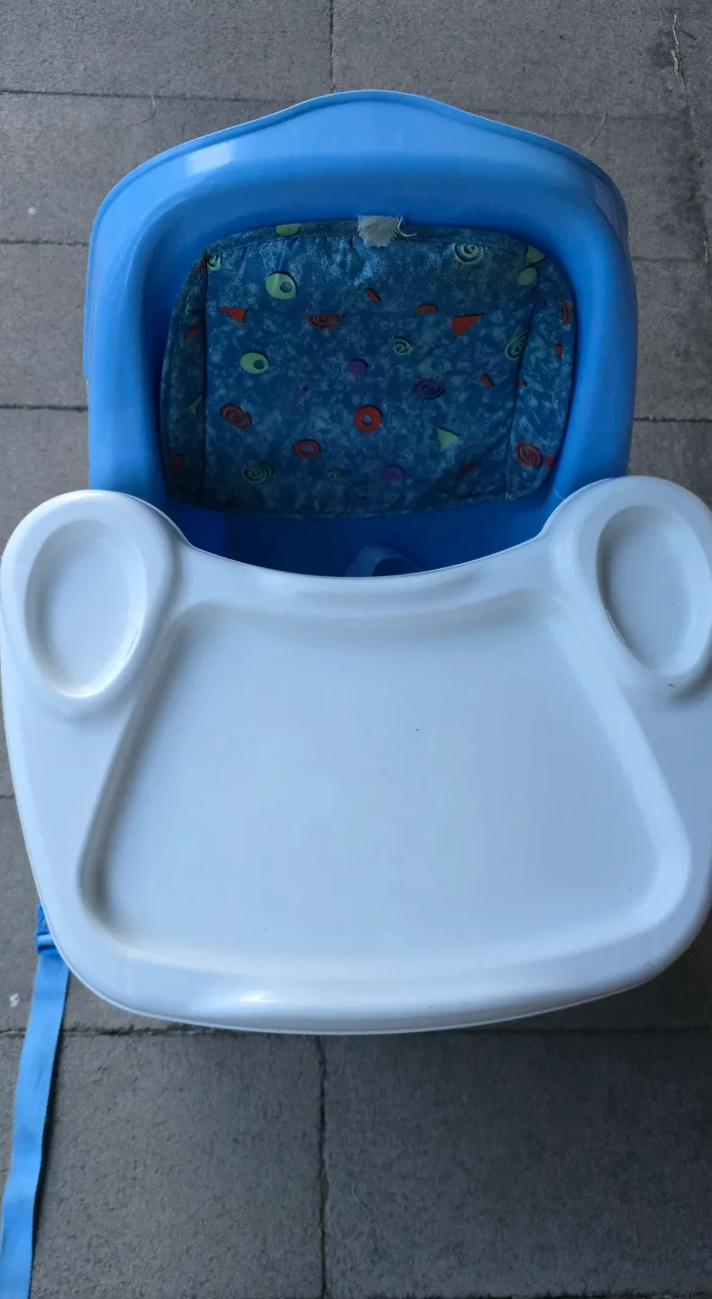 Portable Booster Seat for Baby thumbnail