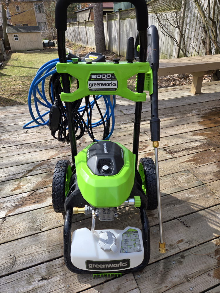Greenworks 2000 PSI Pressure Washer