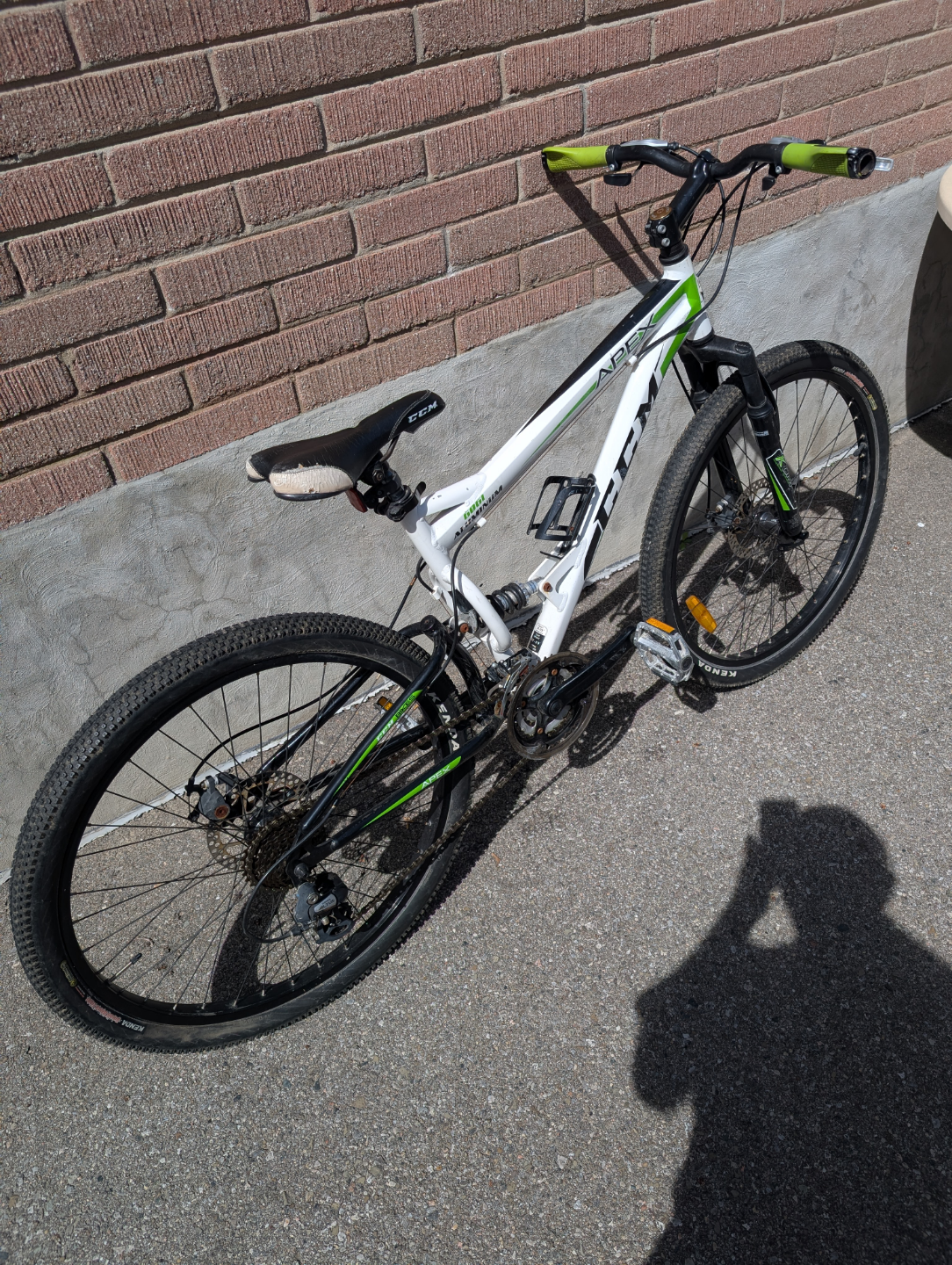 CCM Apex Mountain Bike