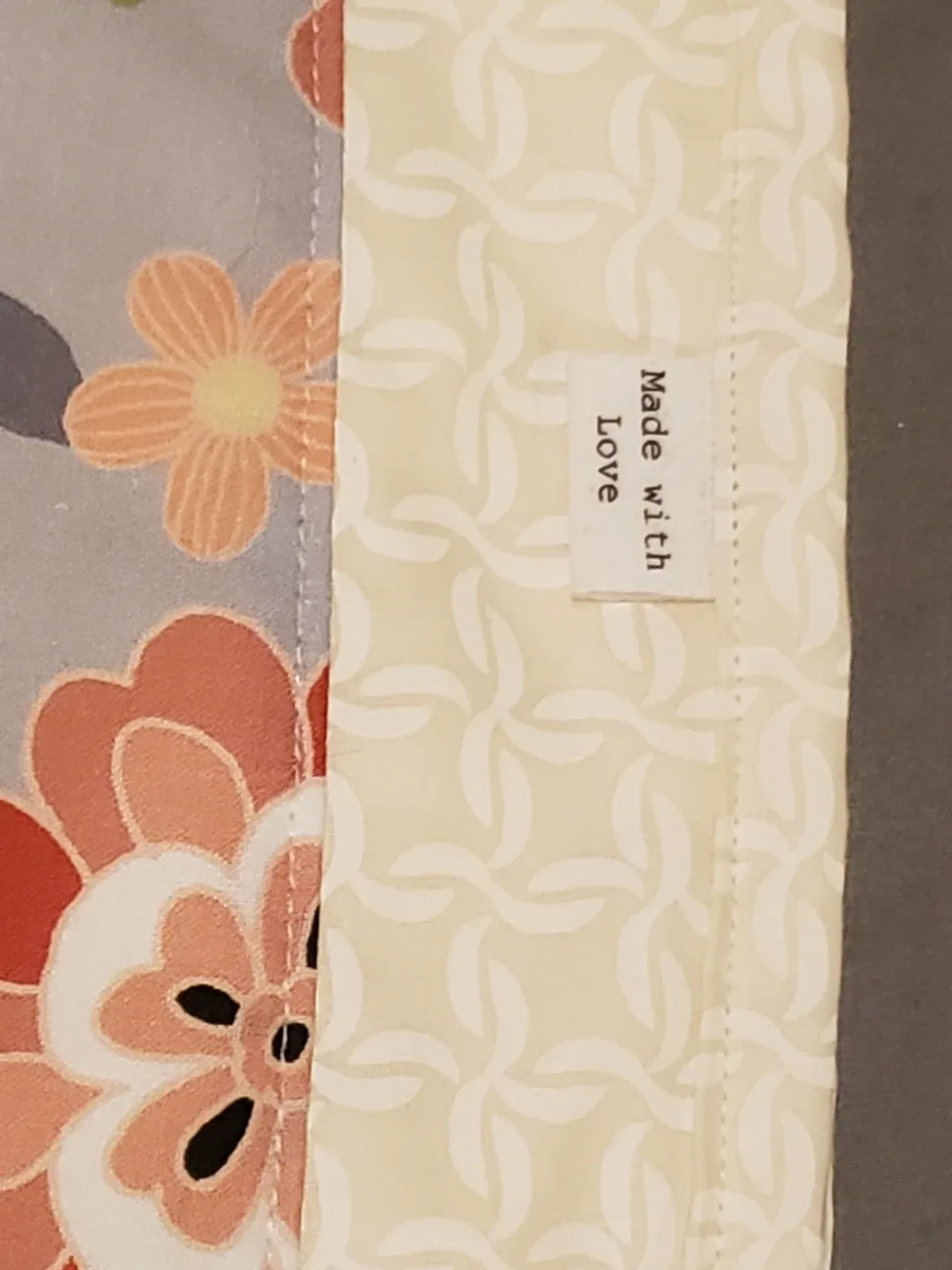 Handmade patchwork quilt image indicator(4)