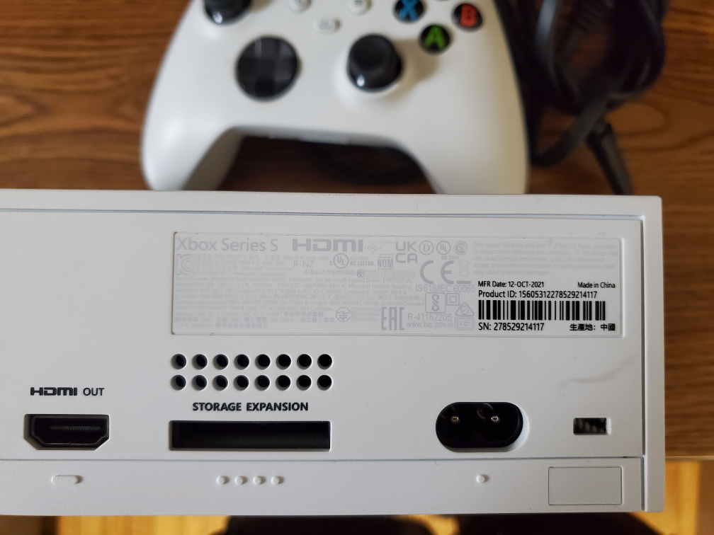 Xbox Series S Console - White - With Controller & Cables - photo 5