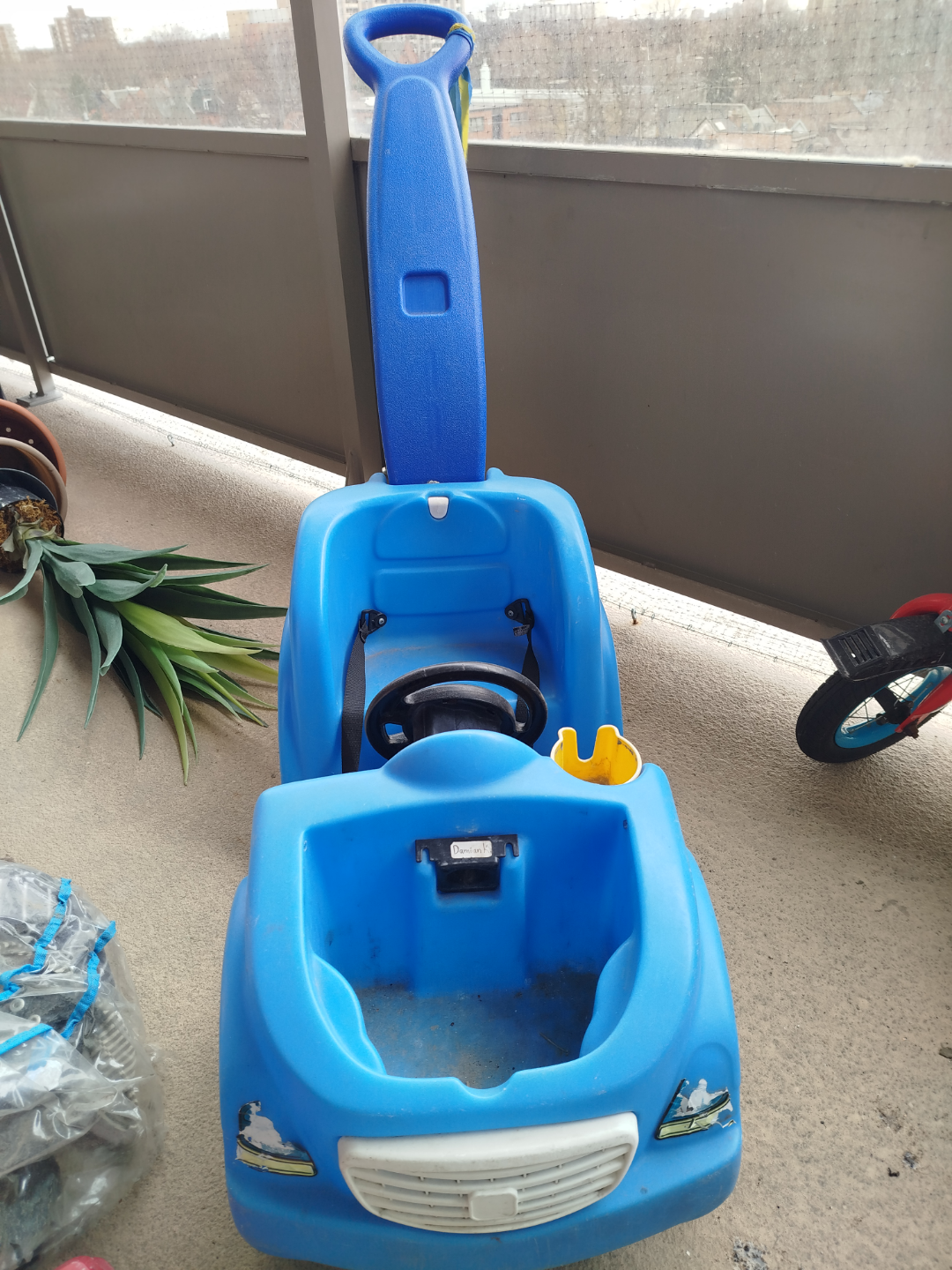 blue children push car + toys - photo 3