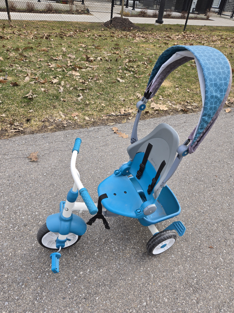 Little Tikes Tricycle with Canopy - photo 4