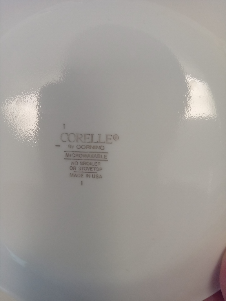 6 Corelle Dinner Plates and Salad Plates, Winter Frost Pattern - photo 2
