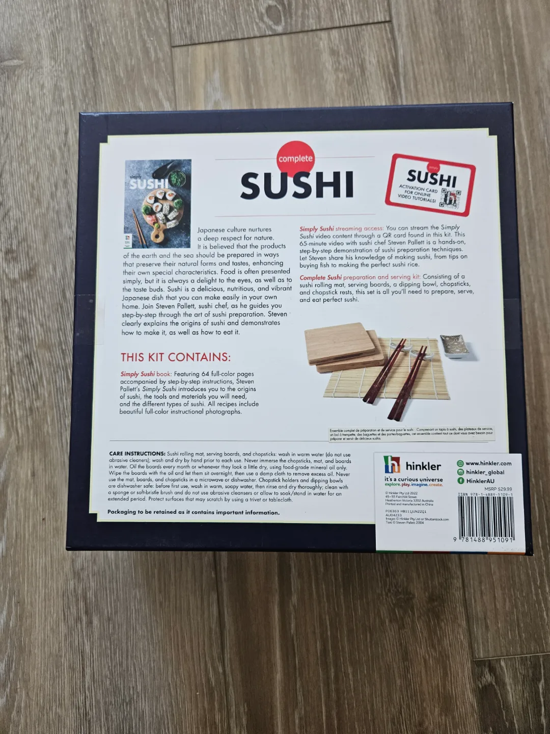 Complete Sushi Book & Serving Kit image indicator(2)