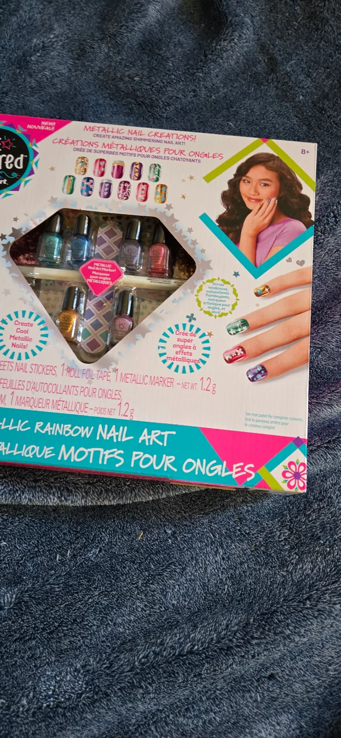 Be Inspired Metallic Rainbow Nail Art Kit thumbnail