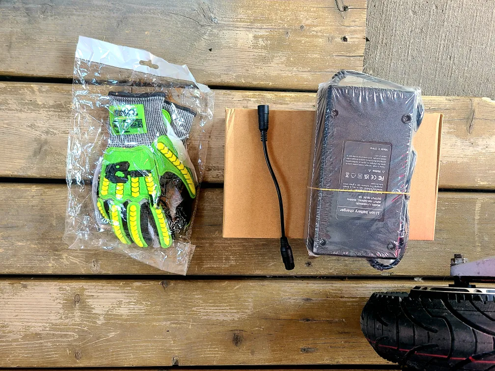 🇨🇦 Apollo Phantom V2  - 70km /h FIRM PRICE image indicator(5)