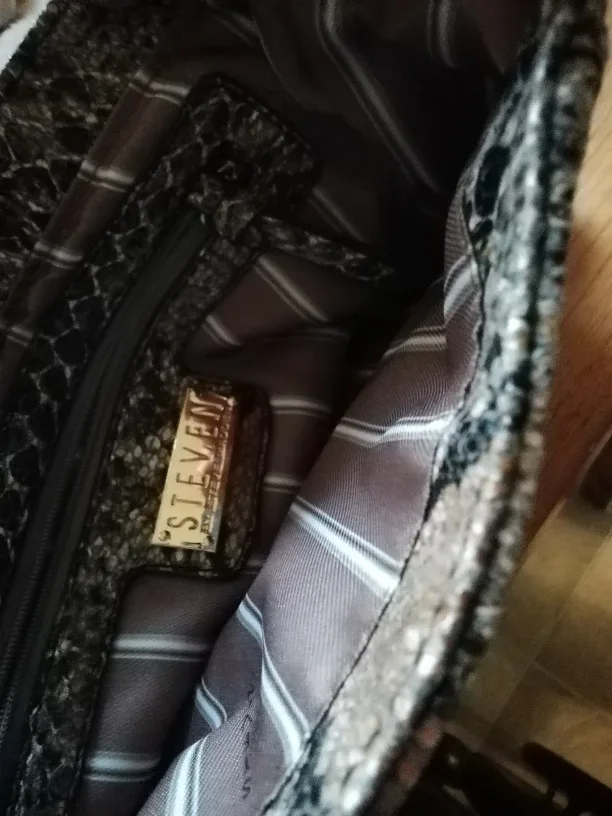 Steve Madden Snakeskin Shoulder Bag 💚 image indicator(4)